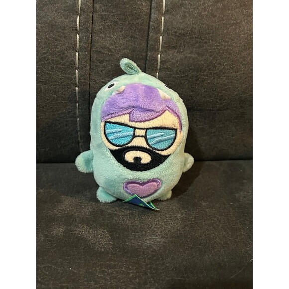 Dinot plush - Picture 1 of 3